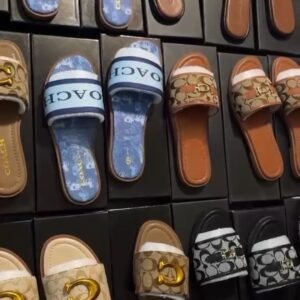 Coach sandals 👡 🩴Pallet