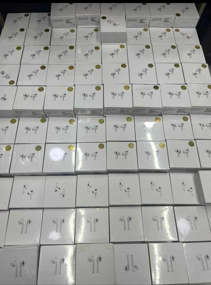AirPod Max & AirPod Pro Pallets - Image 6