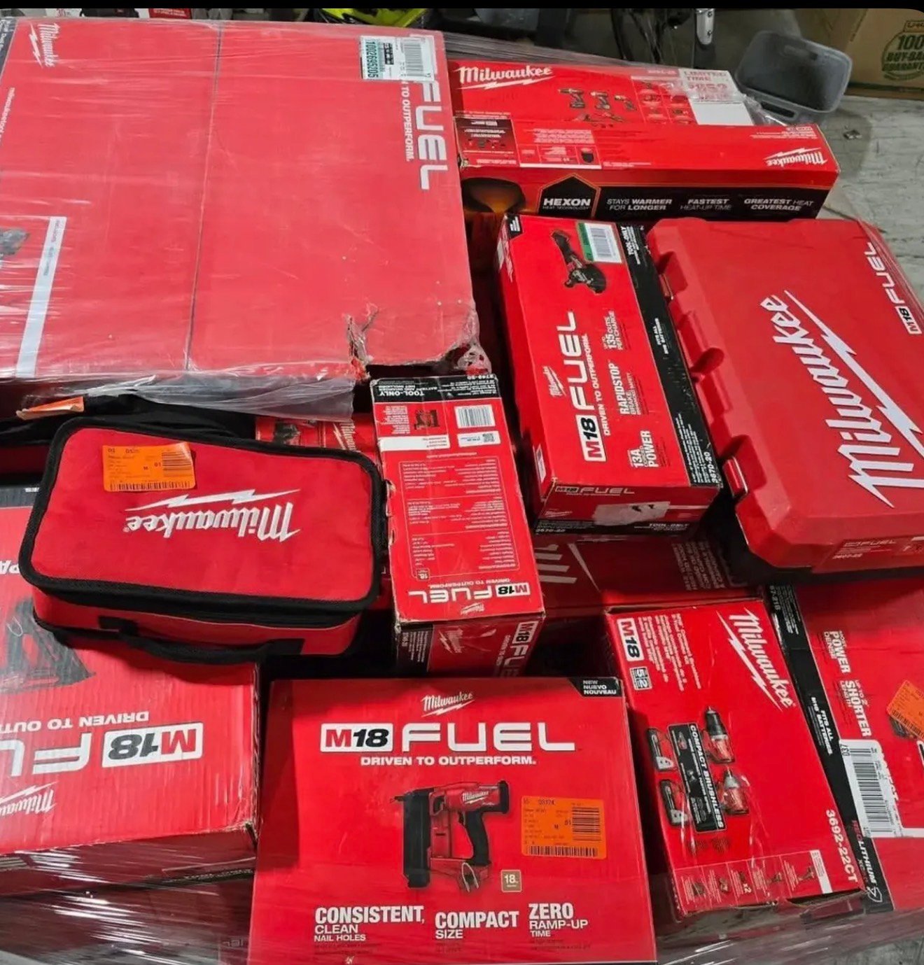 Milwaukee And Dewalt Tools 🛠️ 🧰 ⚒️ Pallets Liquidation - Image 2