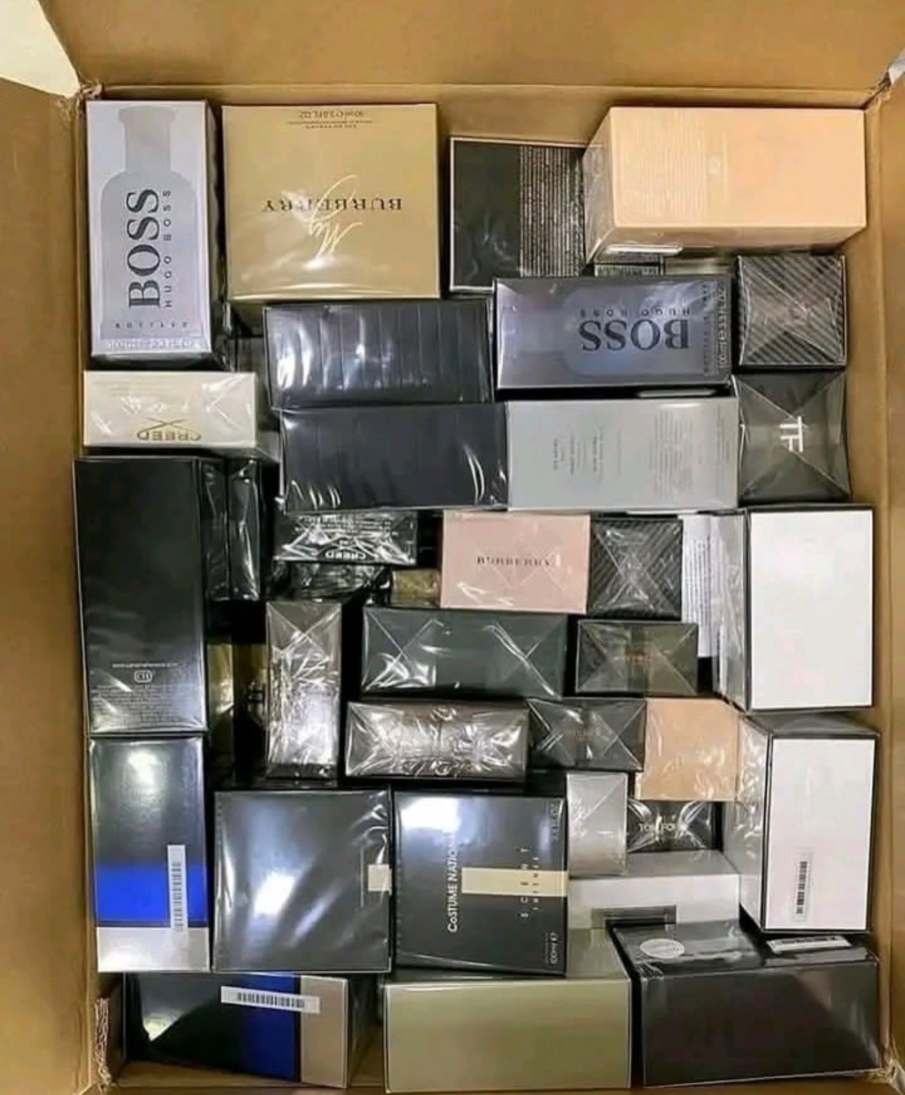 authentic brand new perfumes pallets liquidation - Image 3