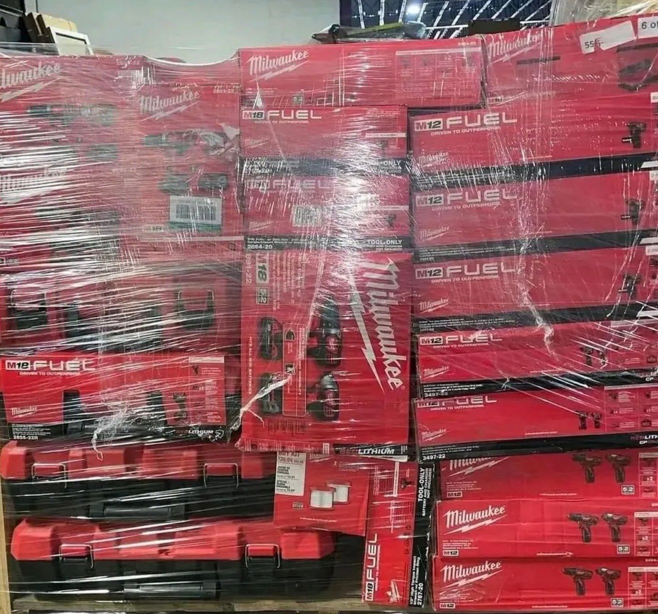 Milwaukee tools pallets available - Image 2
