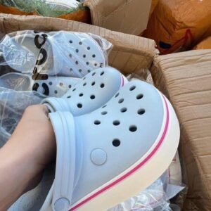 All brand new and top quality Crocs Pallet