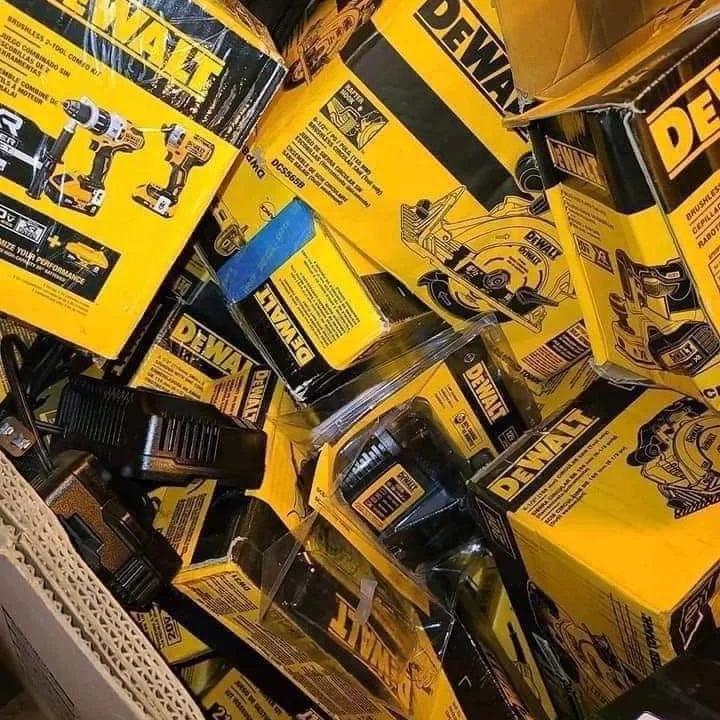 Dewalt tools pallet truck load liquidation - Image 3